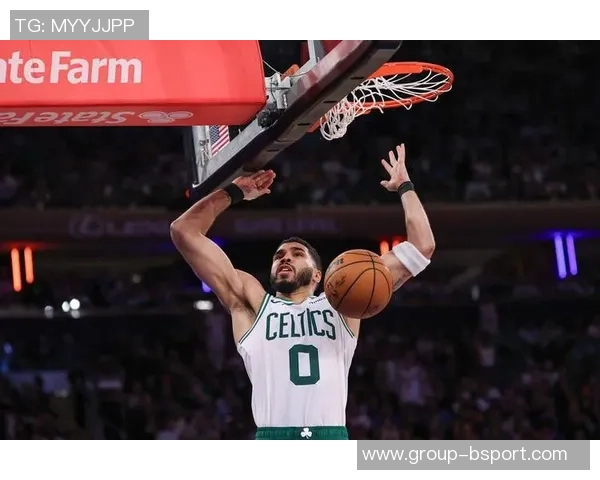 斯玛特谈塔图姆近况表示他精神状态良好并祝愿早日康复