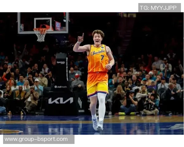 本赛季三分球命中率40以上球员排名前四克尼佩尔穆雷领衔榜单