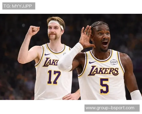 湖人今日狂抢24个前场篮板创近11年新高上次如此表现还是在2014年