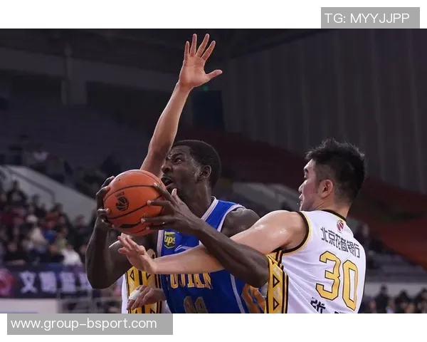 官宣欢迎布里斯科威廉姆斯与布罗兹安斯基共同加盟福建浔兴大家庭